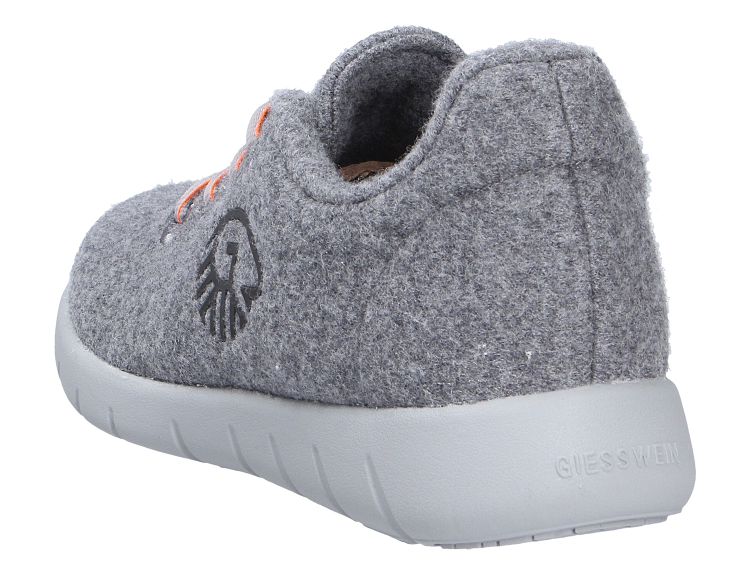 Giesswein MERINO RUNNERS WOMEN Damen-Sneaker aus grauer Merinowolle mit orangefarbenen Schnürsenkeln und heller Sohle in seitlicher Rückansicht