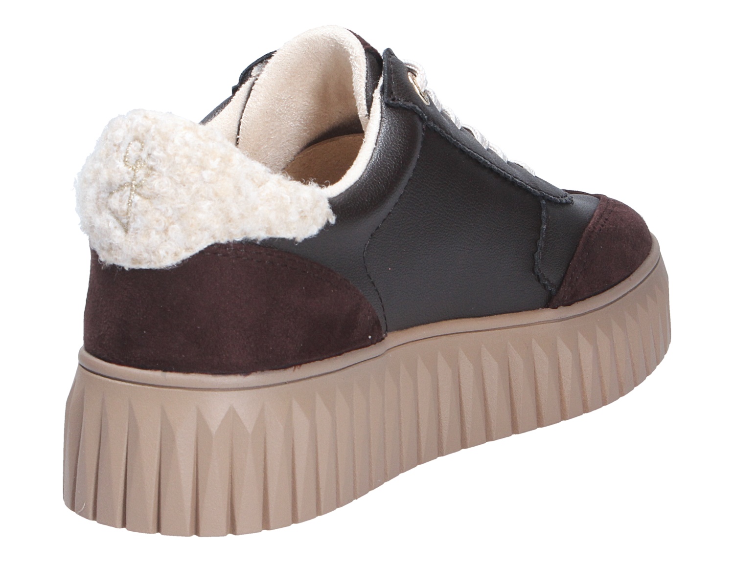 Marco Tozzi Damen Sneaker, schwarz-braun mit kuscheligem Teddyfutter am Schaftrand und profilierter Plateausohle, dargestellt in Rück- und Seitenansicht