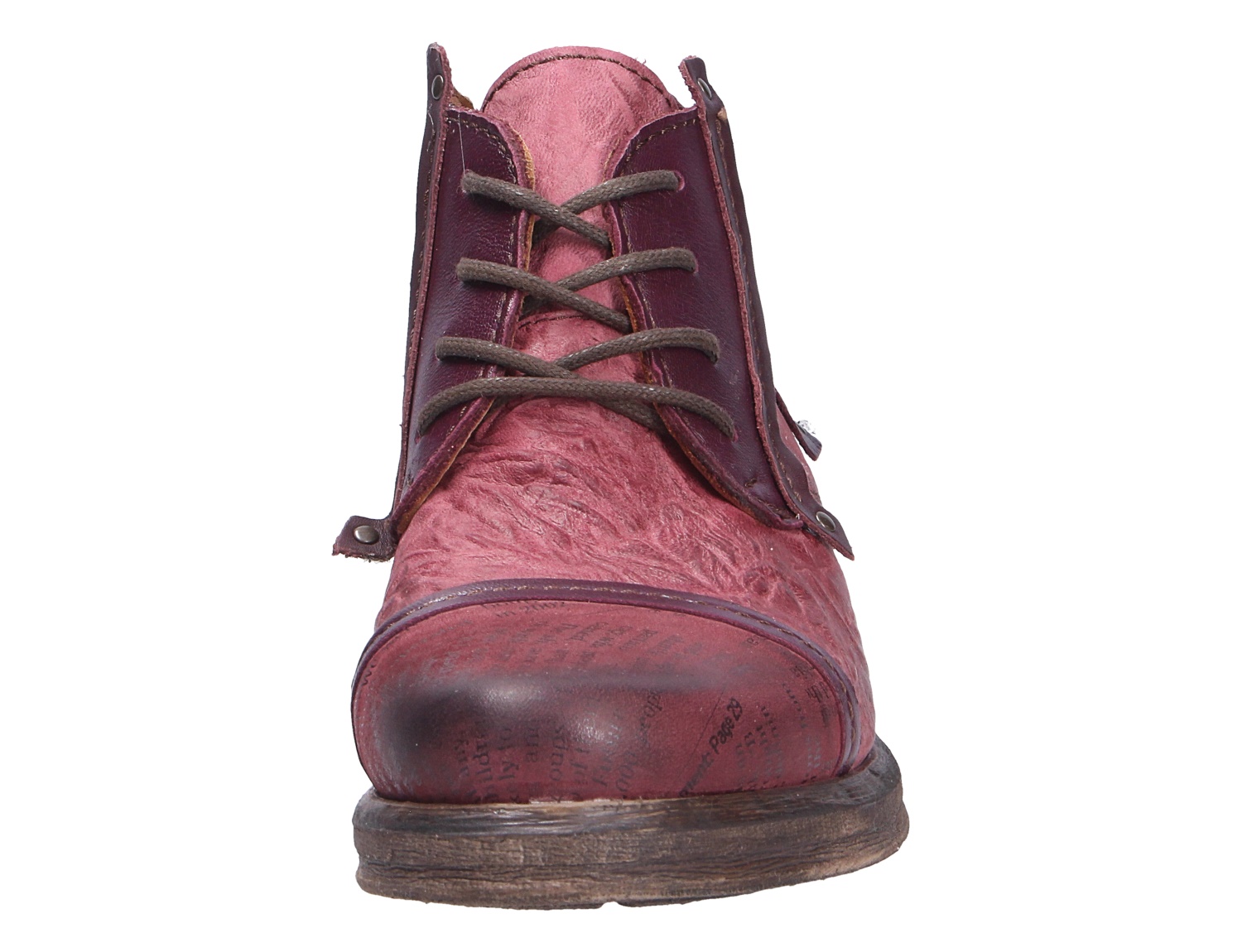 Frontansicht der Charme ETNIC Damen-Stiefelette aus Leder in Bordeaux mit Schnürung und markanter Used-Optik
