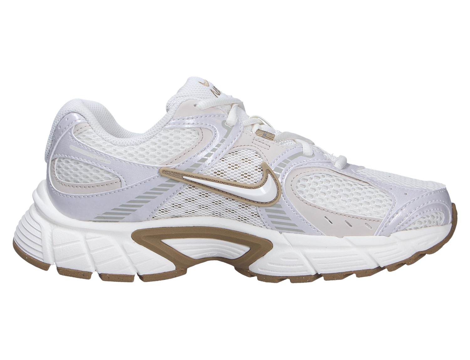 Nike V5 RNR Sneaker in Weiß mit atmungsaktivem Mesh, beigen Overlays und profilierter Sohle in der Seitenansicht