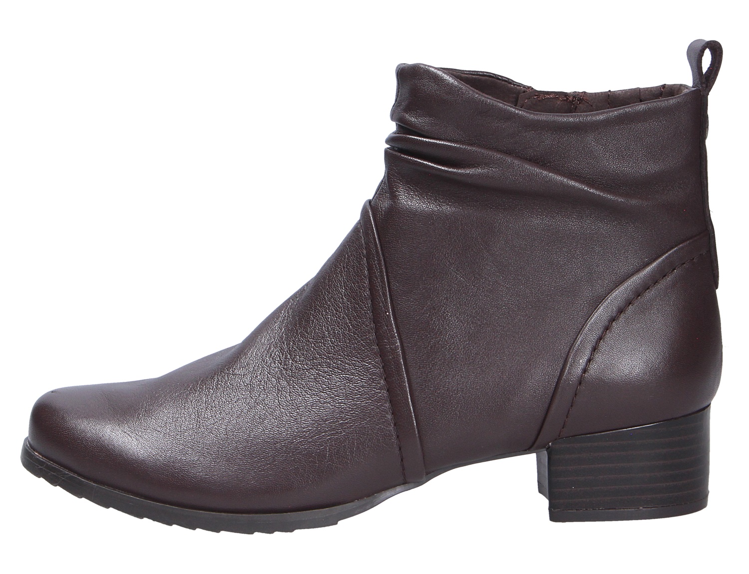 Caprice Damen Stiefel in Dunkelbraun aus Leder, seitliche Produktansicht, kurzer Schaft mit dezenten Falten und Blockabsatz