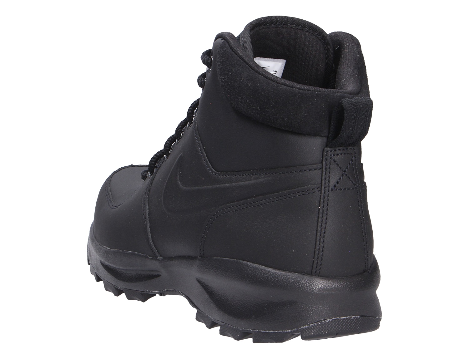 Nike MANOA schwarzer Outdoor-Boot aus Leder in Rückansicht mit gepolstertem Schaft und griffiger Profilsohle