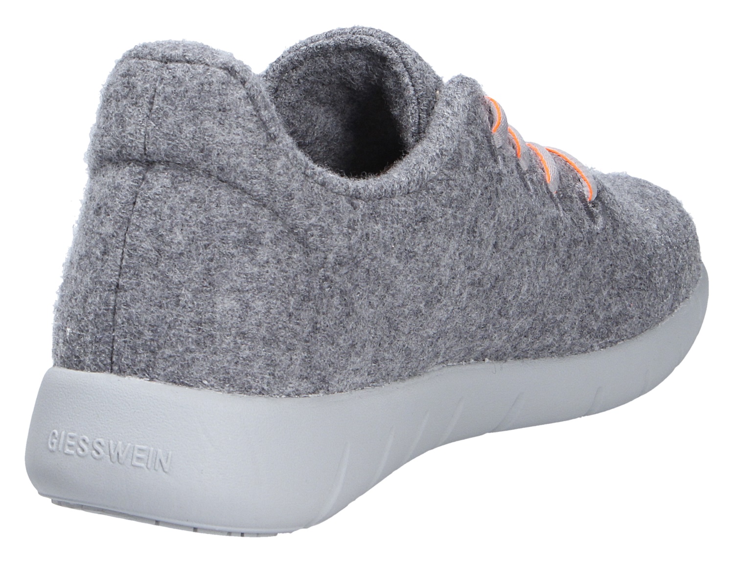 Rückansicht des Giesswein MERINO RUNNERS WOMEN Damen-Sneakers aus grauer Merinowolle mit heller Sohle und orangefarbenen Schnürsenkeln