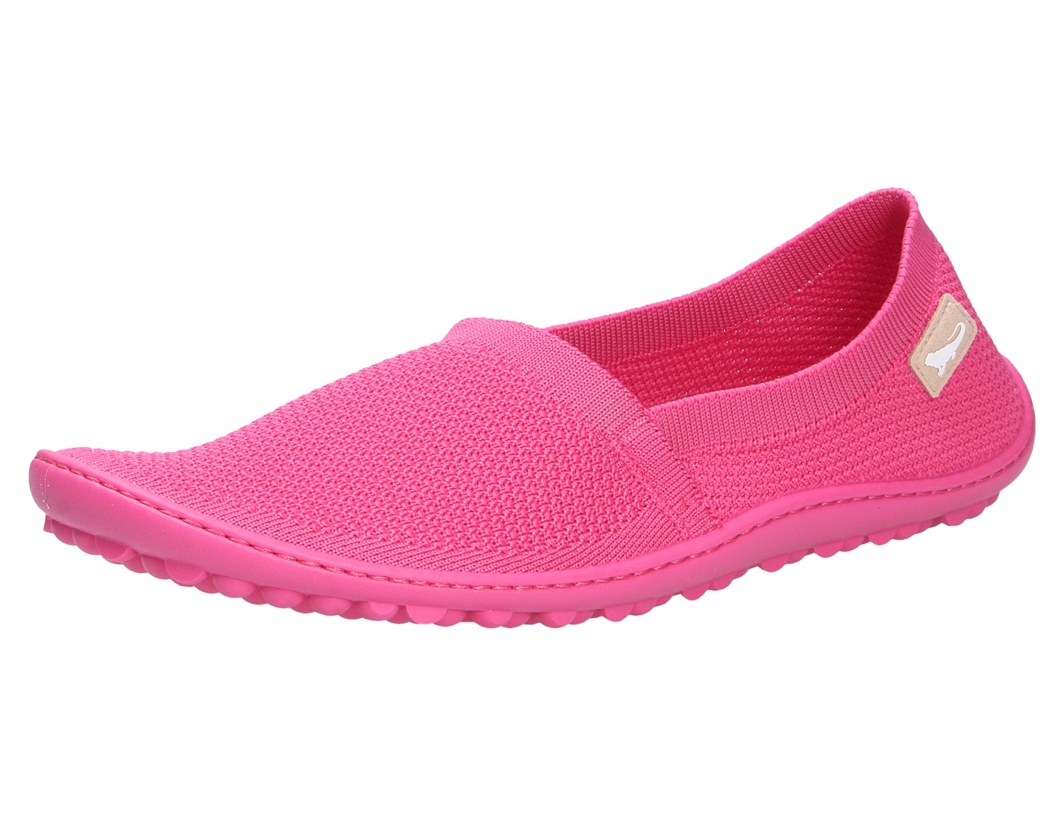 Leguano Flair Barfußschuh als pinker Slip-on aus flexiblem Strickmaterial mit dünner Sohle, Seitenansicht