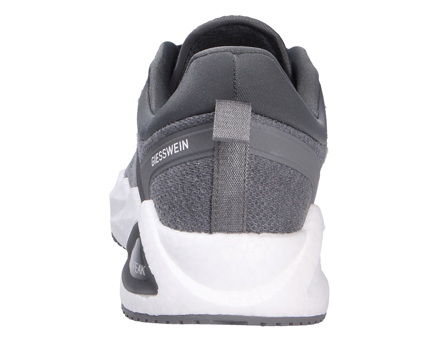 Rückansicht des Giesswein WOOL PEAK MEN Herren-Sneakers in Grau mit Fersenschlaufe, Logo-Detail und markanter weißer Laufsohle