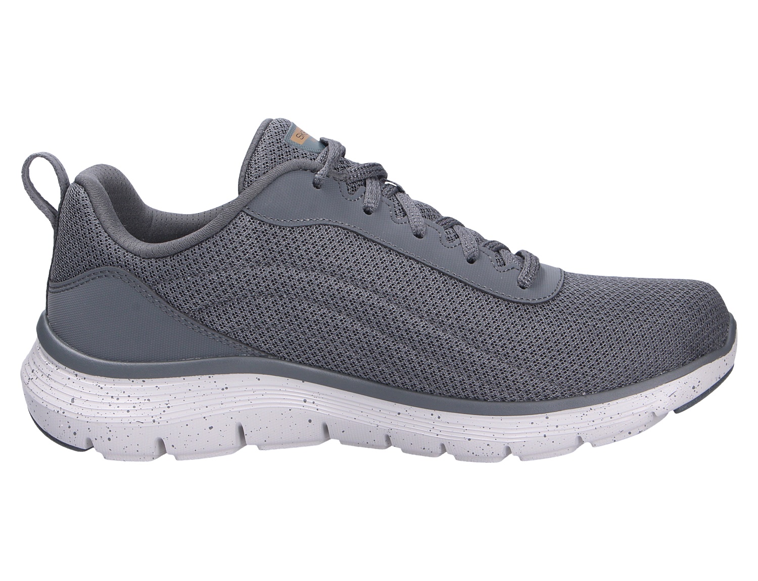 Seitenansicht des Skechers Fles Advantage: grauer Sneaker mit atmungsaktivem Mesh-Obermaterial, Schnürung und weiß gesprenkelter Laufsohle