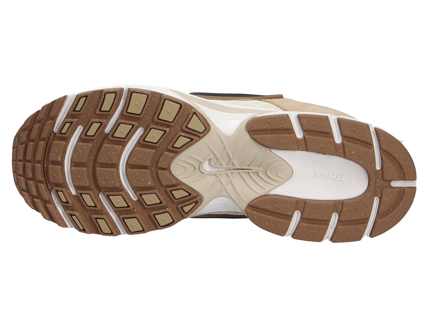 Unteransicht des Nike V5 RNR Sneakers mit brauner, profilierter Laufsohle und weißer Zwischensohle