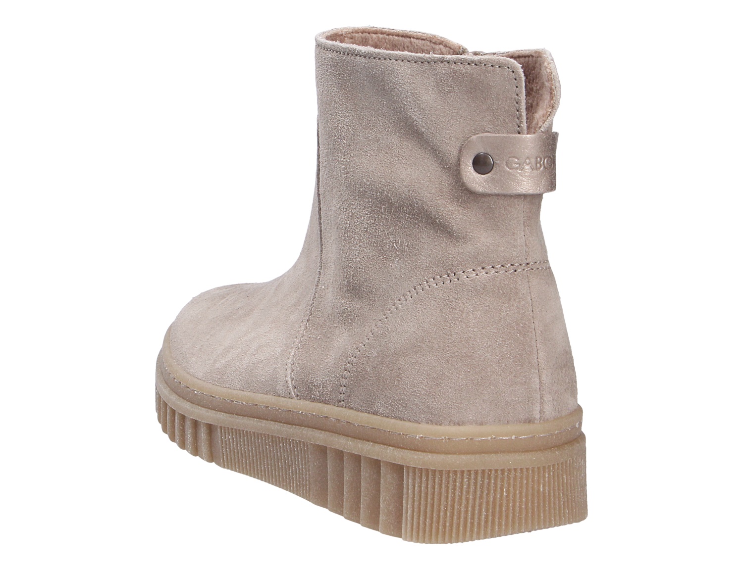 Gabor Damen Stiefel aus beigefarbenem Veloursleder mit seitlicher Lasche und robuster Profilsohle, Ansicht von hinten schräg